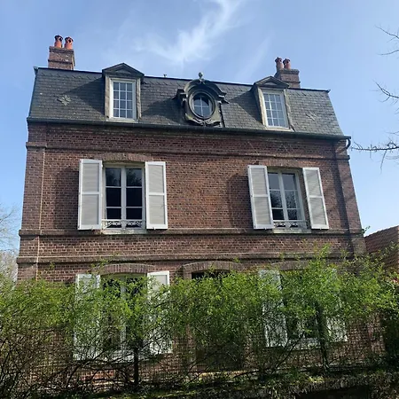 Holiday home Grande Maison De Famille 15 Pers Jardin Clos Proche Saint Aubin Sur *