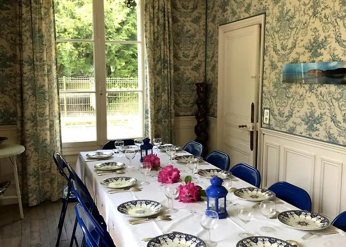 Hébergement de vacances Grande Maison de Famille 15 pers Jardin clos Proche Saint Aubin sur Mer *